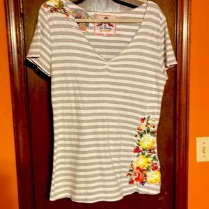 Johnny Was JWLA stripped T-shirt